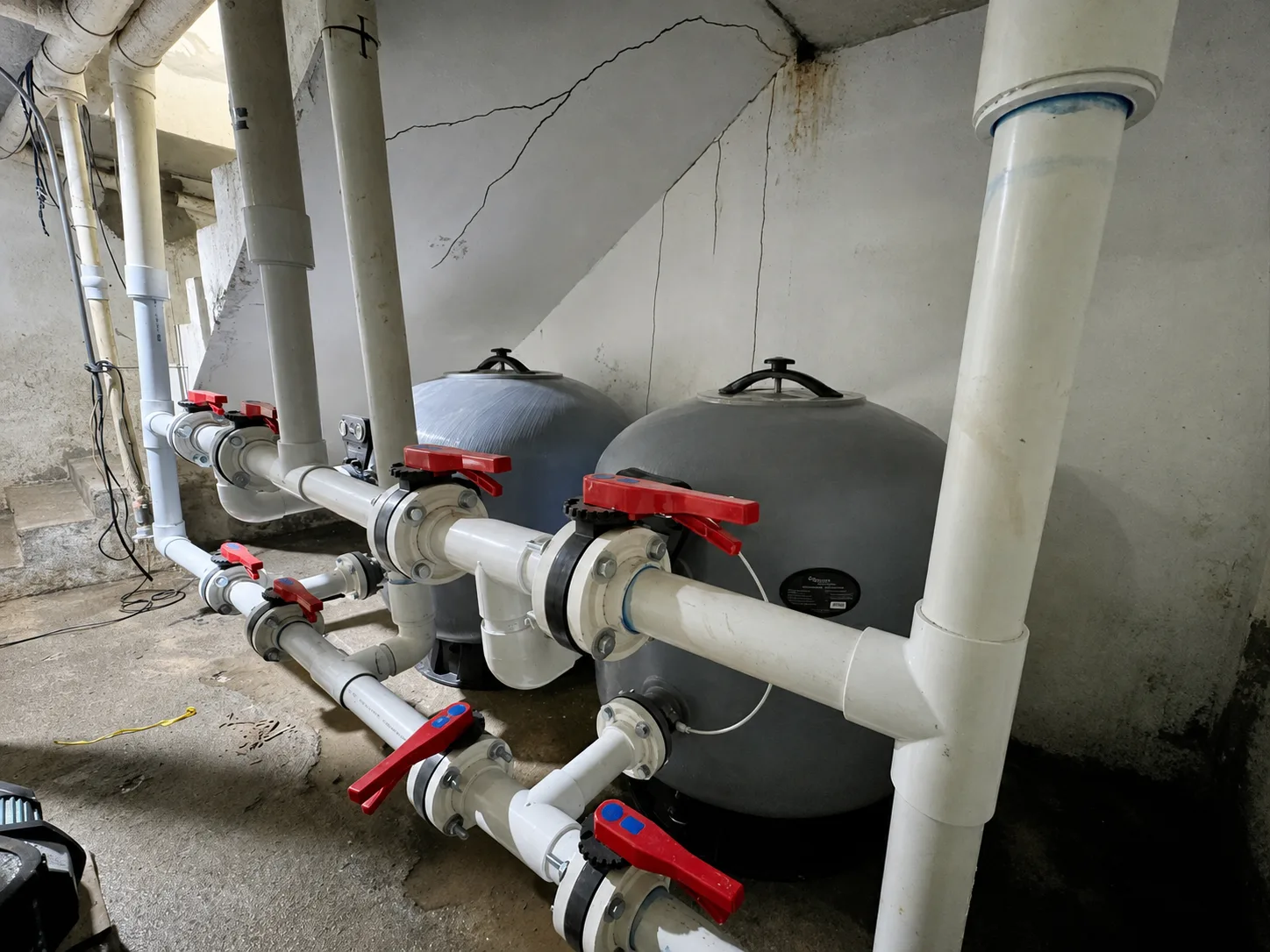Banco de filtros de la Piscina de Entrenamiento CENOP en Ibagué